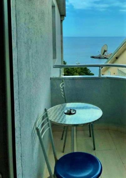 Guesthouse Radjen Sveti Stefan Exteriör bild